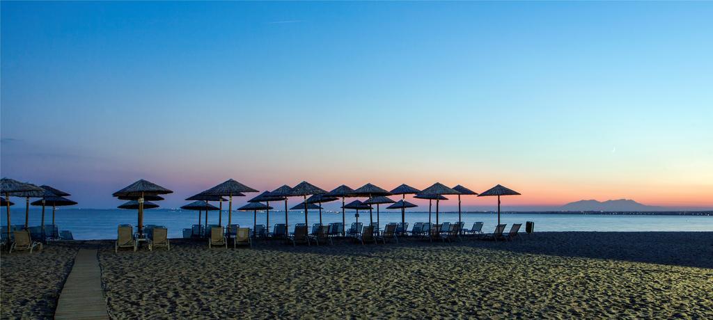 Coral Blue Beach Hotel Gerakini Exterior photo