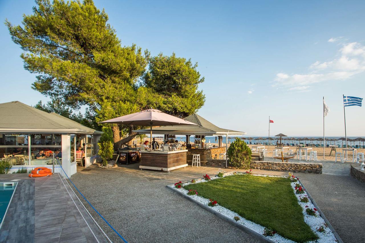 Coral Blue Beach Hotel Gerakini Exterior photo